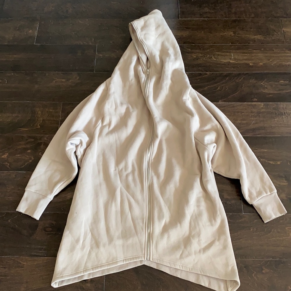 Beula Tan Long Zip Up Hoodie Size P
